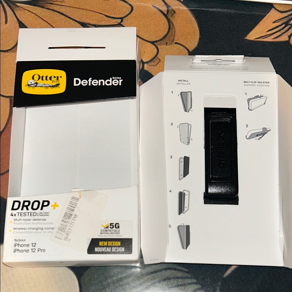 OtterBox Defender Series Black Case for iPhone 12/12 Pro - Picture 3 of 6